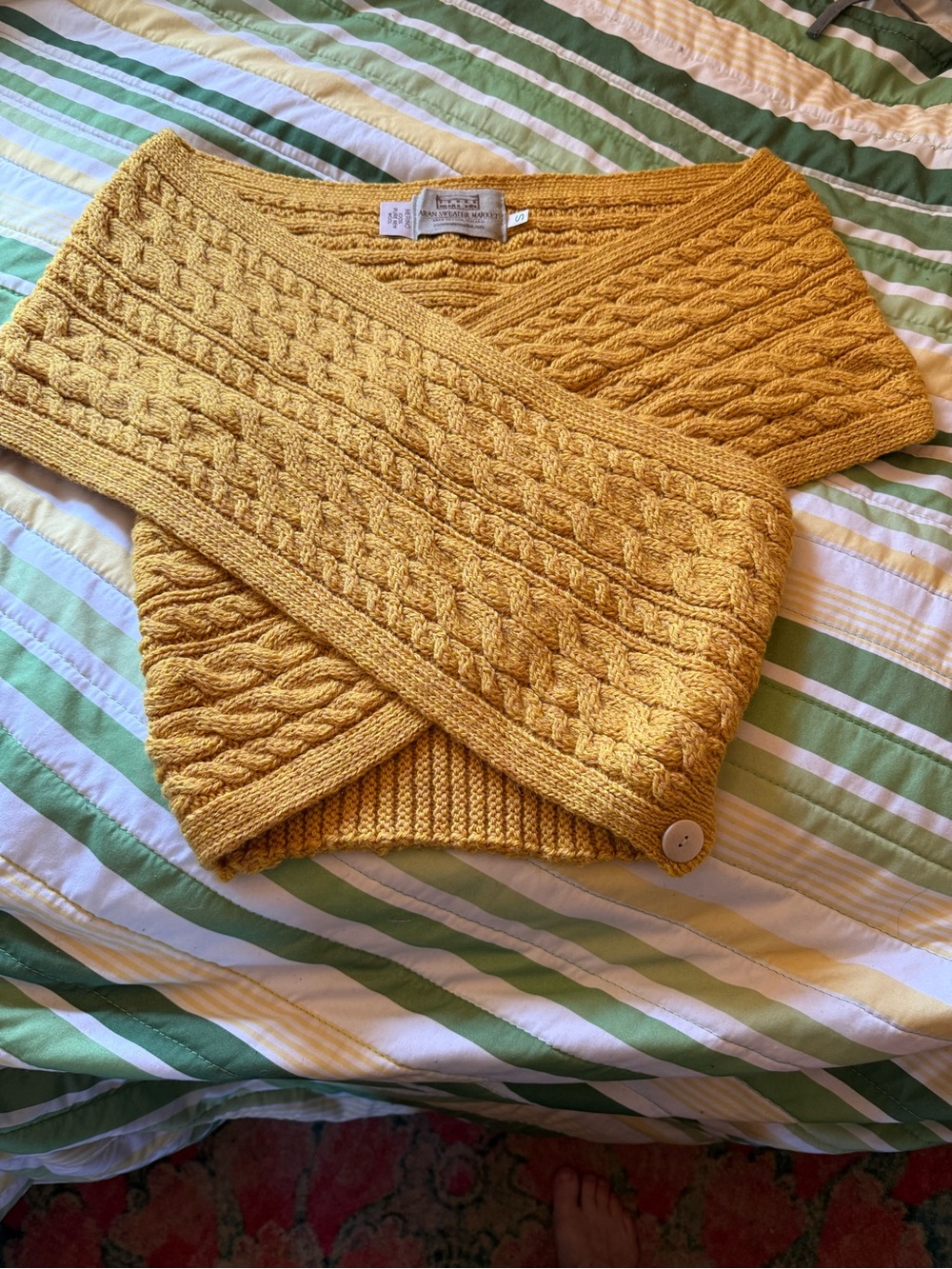 Merino Aran Cable Crossover Wrap with Buttons‎‎‎‎‎‎‎